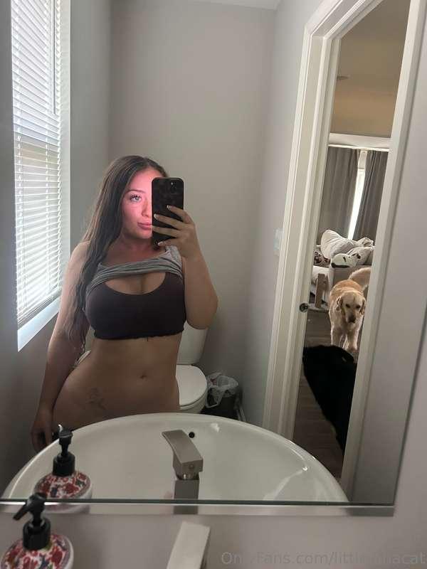 I love wearing no panties 