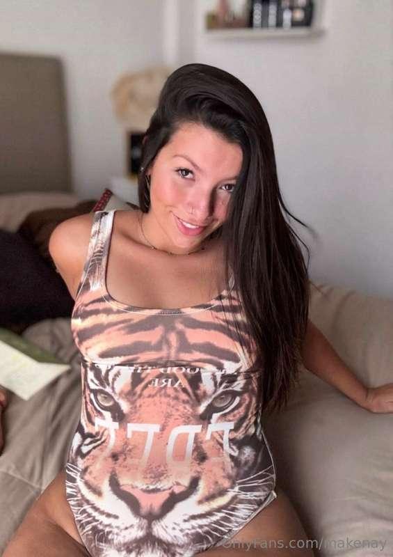 This is my friend @ivyygreen . She is really very slutty and..