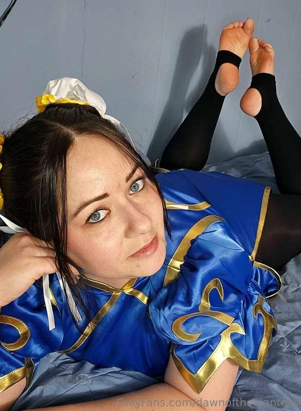 Chun li in the pose