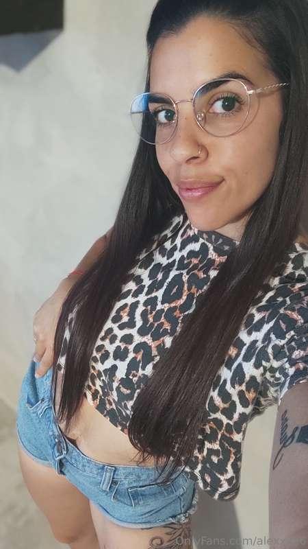 ## And if it is better that we see each other in the chat? 😘..