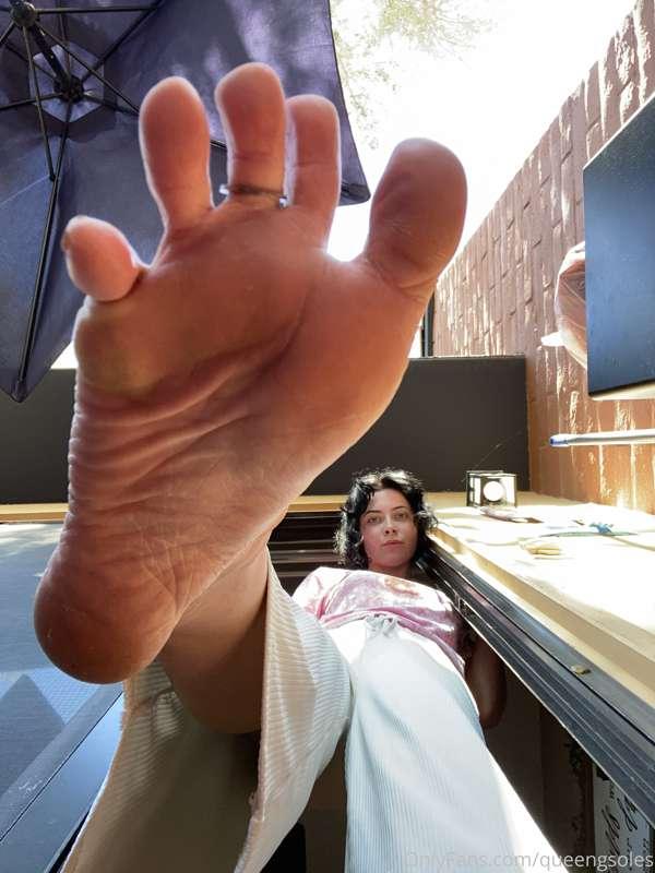 queengsoles image #0