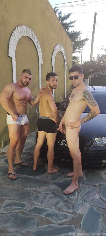 We want to give it between the 2 😏 @marcodipietro @fdexxx