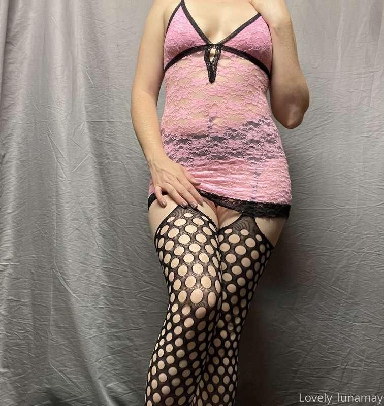 Tip this if you’d like to see me take it off. 😘