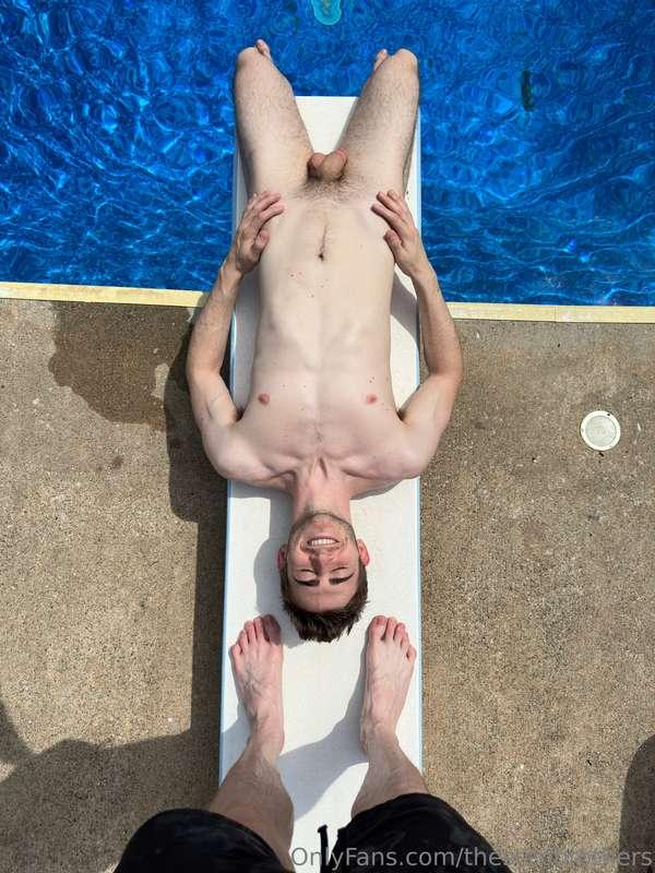I'm ready to dive in and I'm not talking about the pool 😏💦  ..