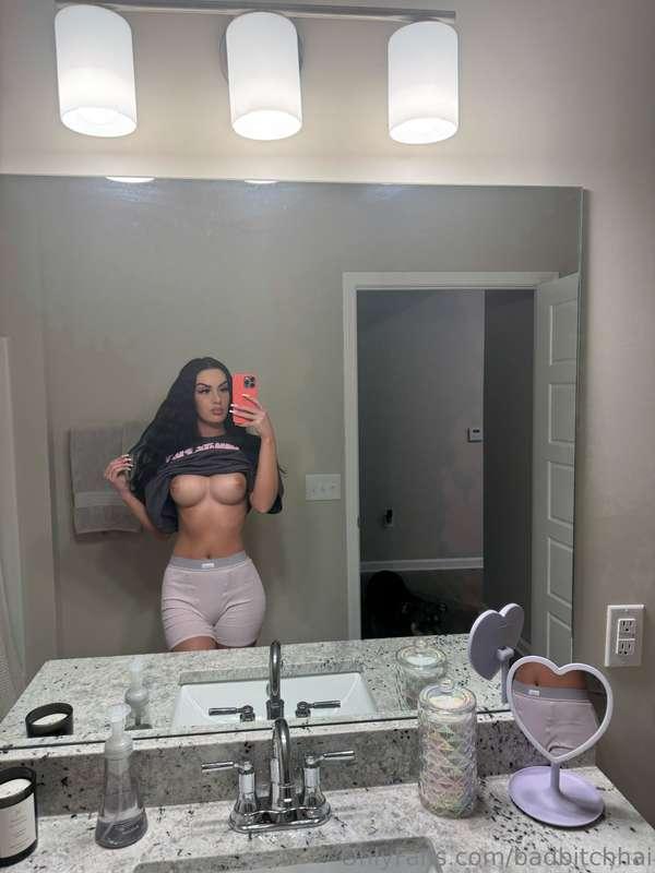 🤩