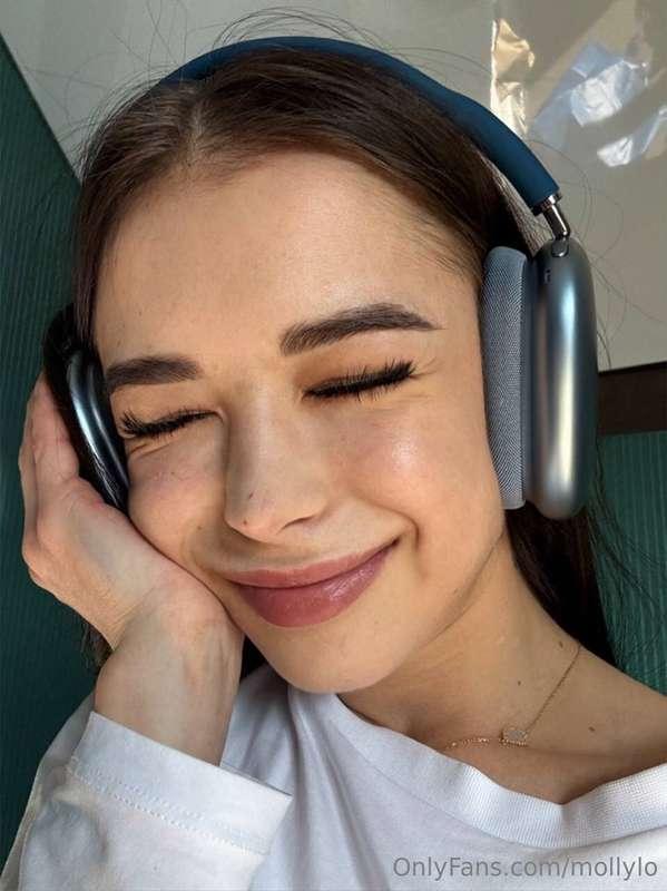 Sometimes I have this reaction to music 😂