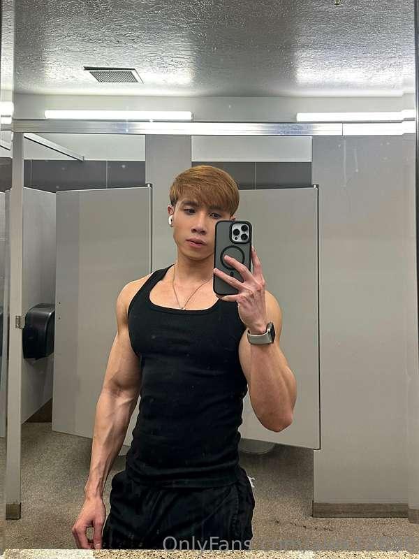Tell me what you see 😈