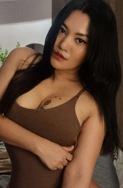 𝘿𝙤 𝙪 𝙡𝙞𝙠𝙚 𝙖𝙨𝙞𝙖𝙣 𝙜𝙞𝙧𝙡? 😚 👑

Yes = Like my post 😀