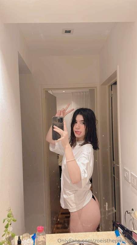 zoeistheprincess image #0