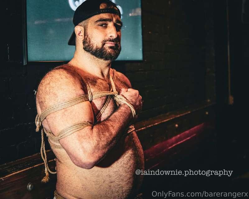 Photos of us being tied up by @jeremyrigger at the Toronto B..