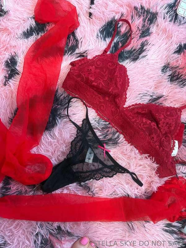 Message me if you want all or any of the lingerie wore at to..
