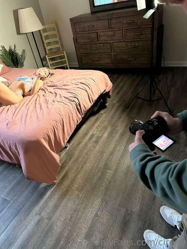 Camera work with sexy sexy @loracr0ss yesterday 🫦
