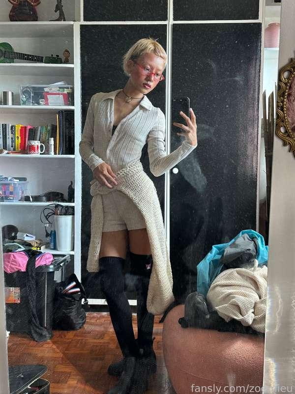 zoemieu image #1