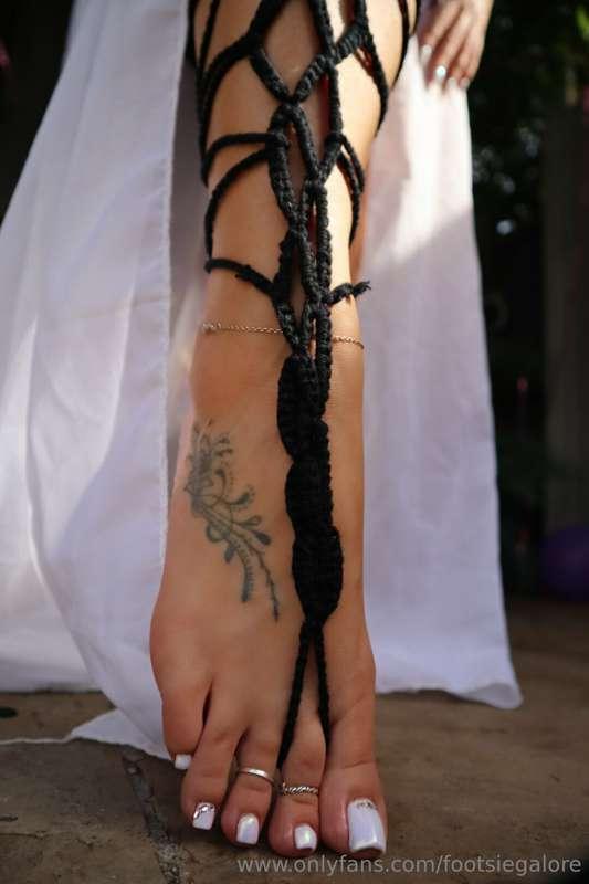 footsiegalore image #8