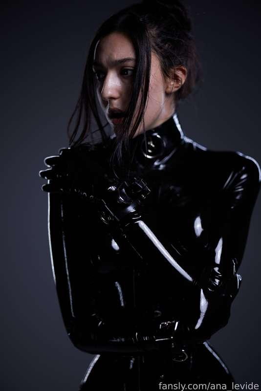 ana_levide image #355