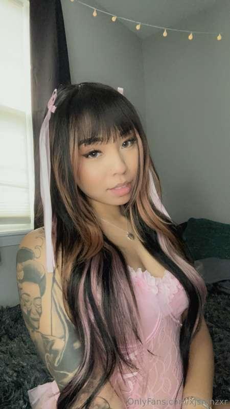 Princess vibes 🌸🥰🙈 wheres my prince at?