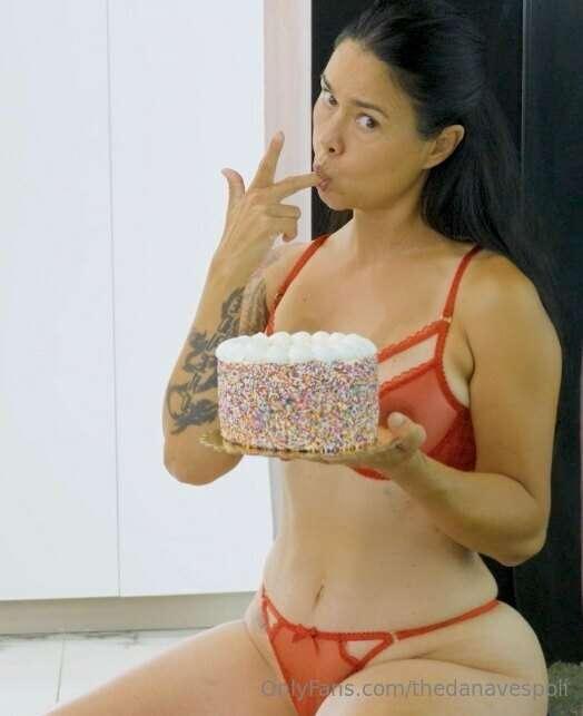 ***HAPPY BIRTHDAY TO ME!!*** 

Looking forward to being spoi..