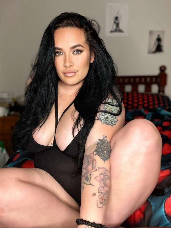 VIP PAGE - @loveinkedivyrose 💕