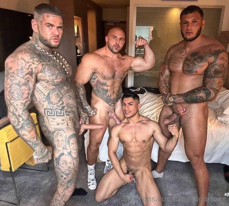 🚨👊 **HUNG BIG ALPHA @BigHarrys** 👊🚨
NOW 50% OFF - JUST 5 USD..