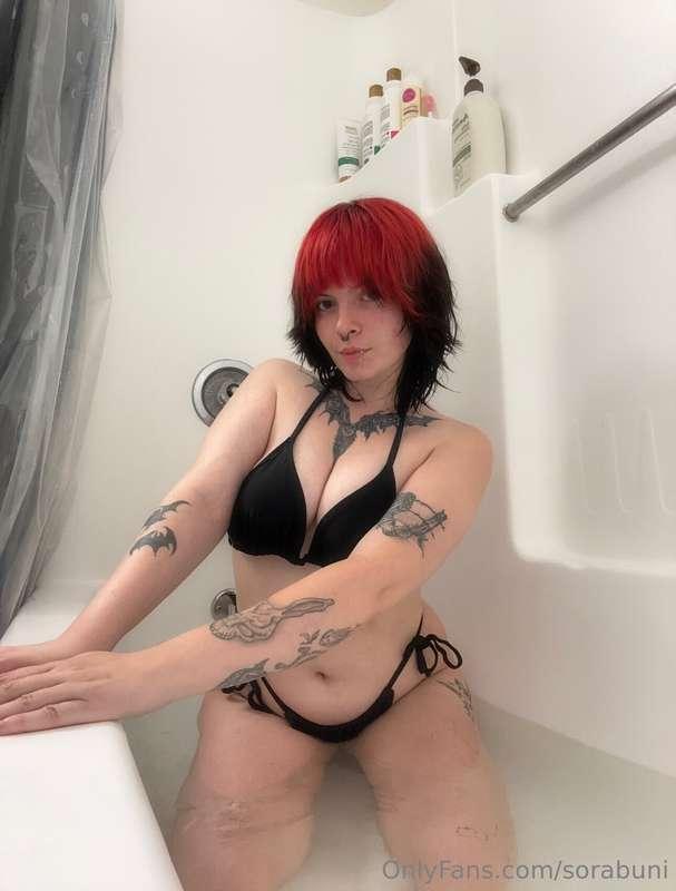 i love bath time🖤🛀 can you join me next?