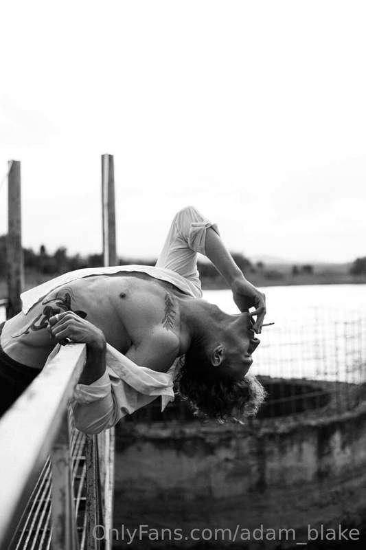 I love black and white photos. In such photos, color doesn't..