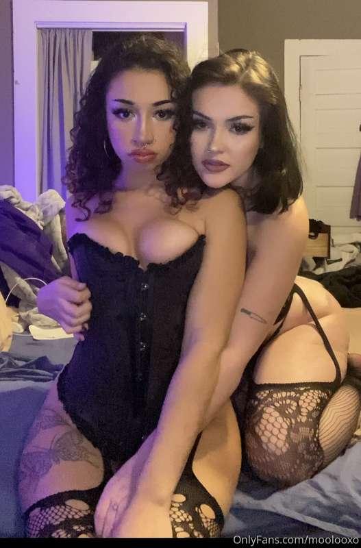 What should be our duo name? @sophia153