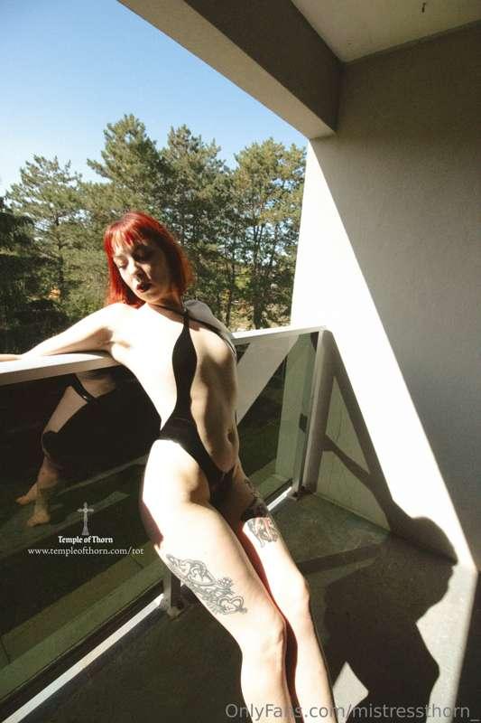 I miss being a slut in the sun lol