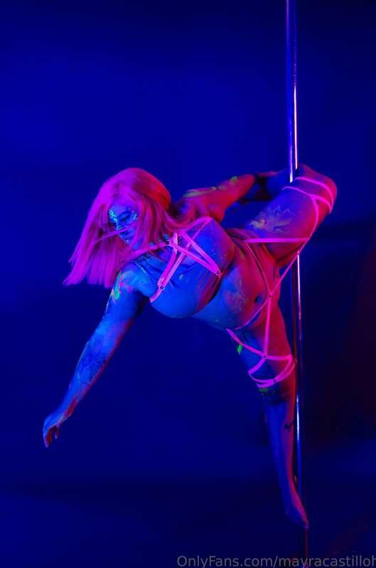 Hello! My name is Mayra a spicy Latina with hot content ,pol..
