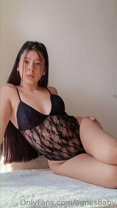 Do you like my new lingerie? 🖤