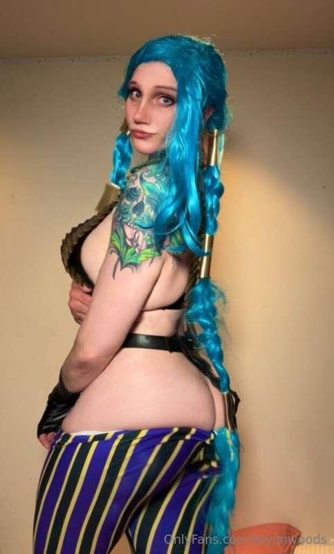 Just reposting Jinx because Arcane is over , in case you mis..