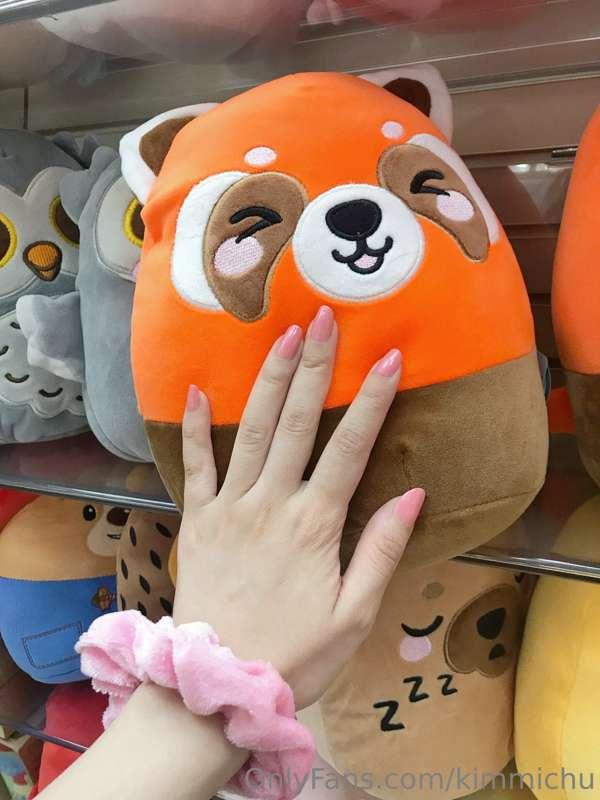 I must squeeze and play with every plushie I see. I am a plu..