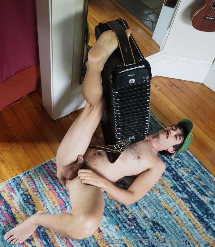 stretch, squeeze, push, pull. you've got options

photos by ..