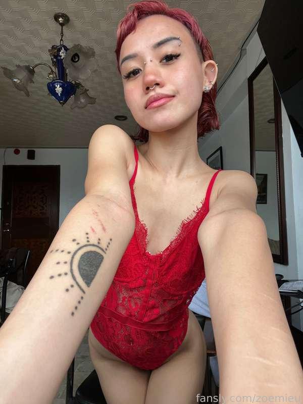 zoemieu image #5