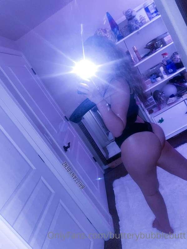 i need my ass ate asap 🍑 