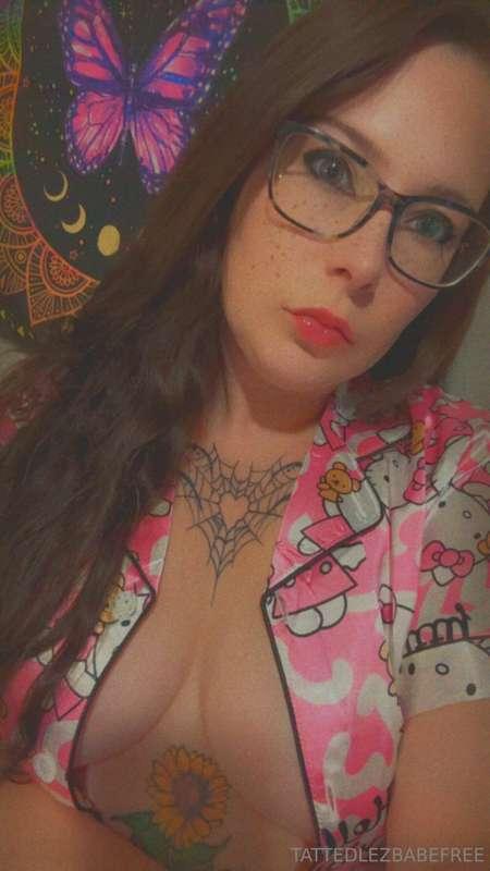 🩷👅 onlyfans.com/tattedlezbabe 👅🩷