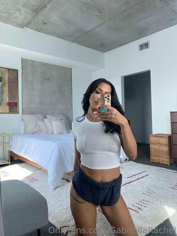 Mirror shot of the day 😍