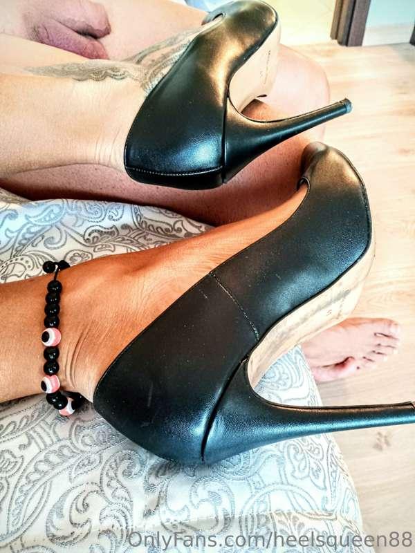 🖤🖤 leather pumps 🖤🖤