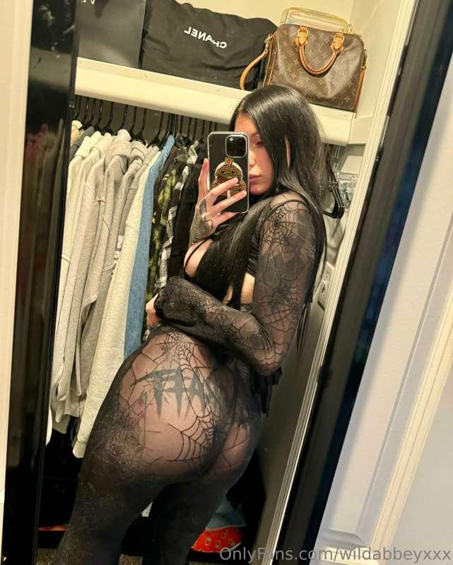 🎃🥵 spooky booty