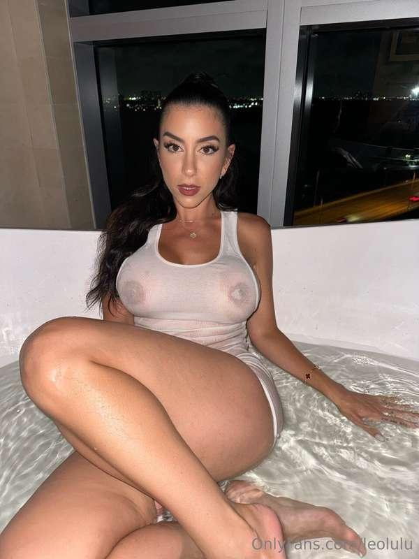FREE VIP ACCESS 🔥We've been crushing so hard on this slutty ..