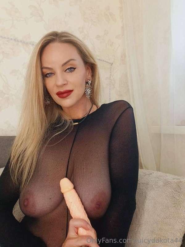 Dick lover in hand😋
