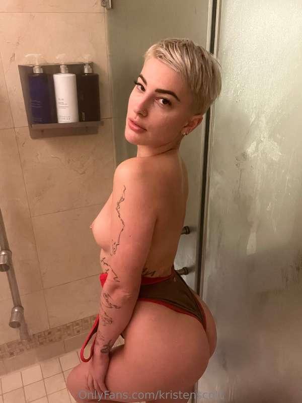 Would you fuck me in the spa shower? I hope we don’t get cau..