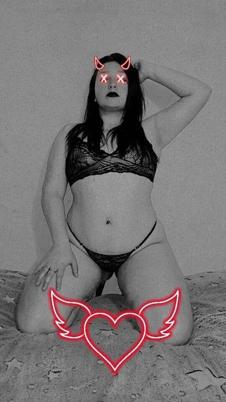 🕸☠️🖤🖤❤️