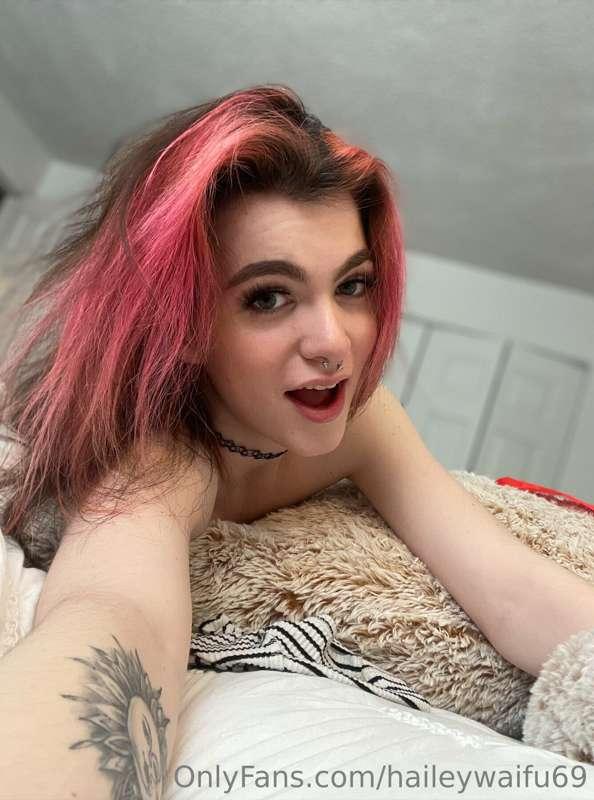 Would u mind staying a little longer with me in bed so I can..