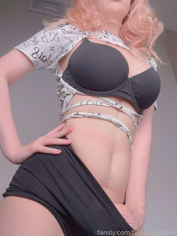 hellyvalentine image #33