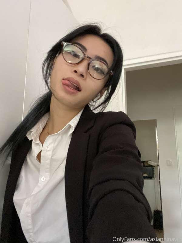 may i be your sexy secretary ?