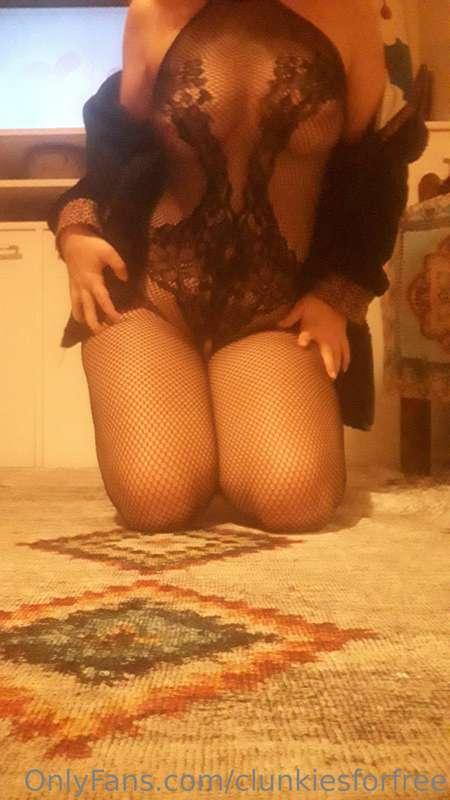 I just realised its a pretty sexy piece for a striptease sho..
