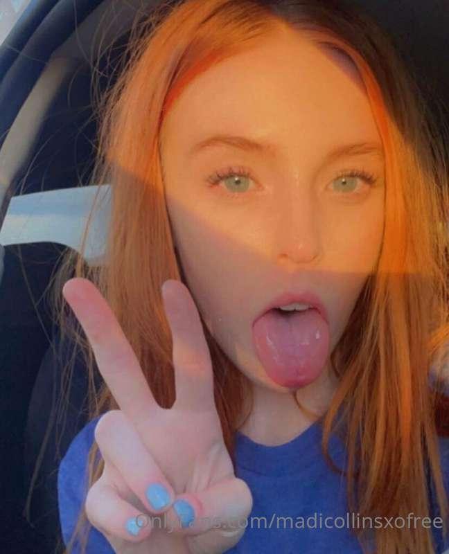 😜