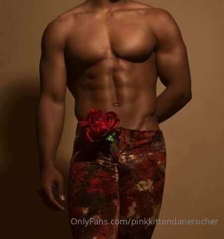 #HappyValentinesDay ❣️💌🌹 thank you for supporting ❤️❤️