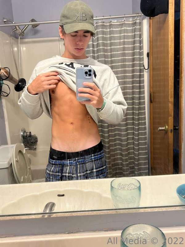 Hi😇