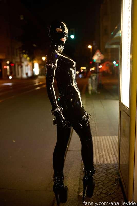 ana_levide image #49